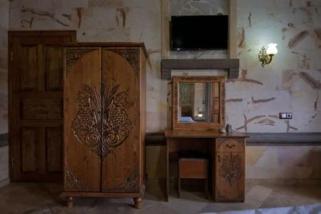 Peace Stone House - 35