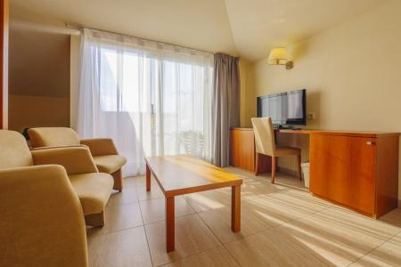 DWO Sirius - Adults Only - 92