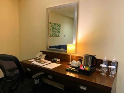 Best Western Premier Muscat - 92
