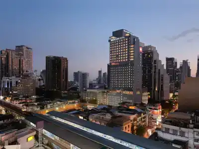 Mercure Bangkok Sukhumvit 24 - 0