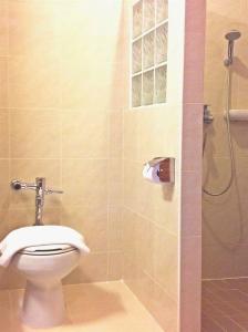 Dynasty Inn Pattaya - 27