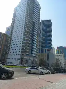 Holiday International - 12