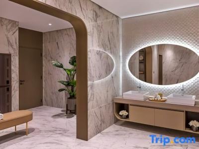 Paramount Midtown - 77