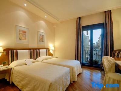 B&B Firenze Laurus Al Duomo - 94