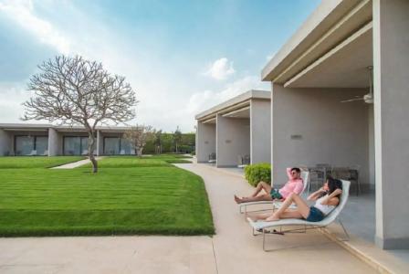 Dusit Thani LakeView Cairo - 38