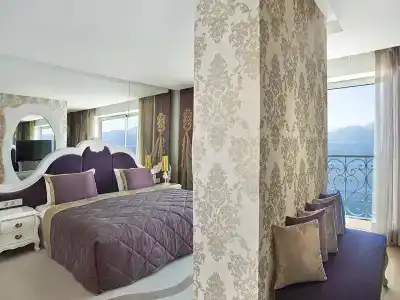 La Boutique & Suites - 97