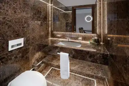 DoubleTree by Hilton Istanbul Esentepe - 7