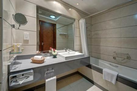 Grand Excelsior - Bur Dubai - 71