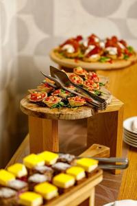 Boutique Museum - 74