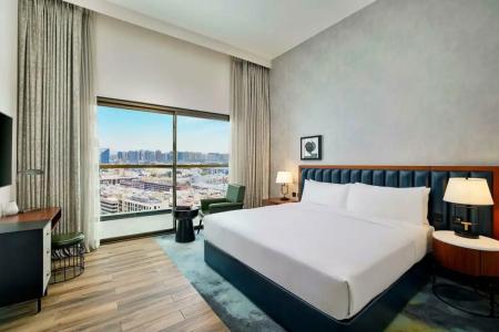 DoubleTree by Hilton Dubai M Square & Residences - 8