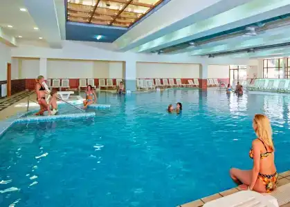 Sol Nessebar Palace All Inclusive - 11