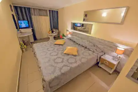 Виктория - 81