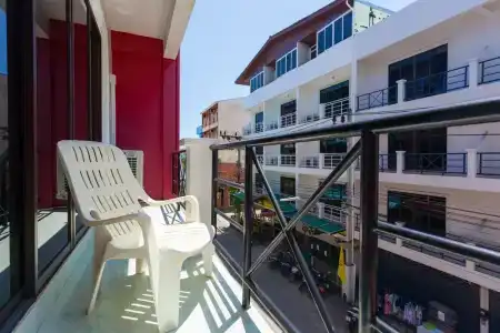 The Little Moon Residence - 5