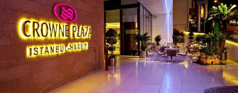 Crowne Plaza Istanbul Harbiye - 1