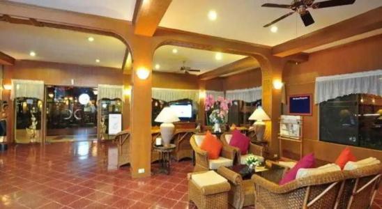 Sabai Inn - 82