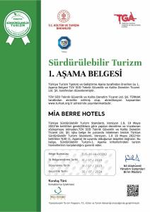 Mia Berres - 9