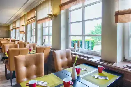 Leonardo Hamburg Stillhorn - 35