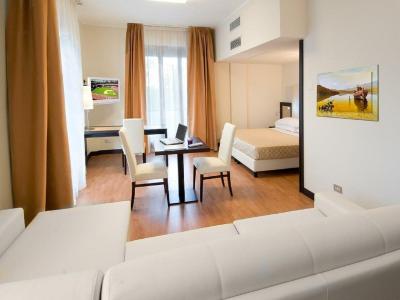 Suite Elite - 8