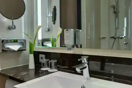 IntercityBerlin Hauptbahnhof - 68