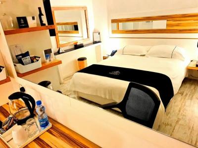 The Ciao Stelio Deluxe (Adults Only) - 88