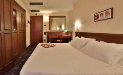 Best Western City - 99
