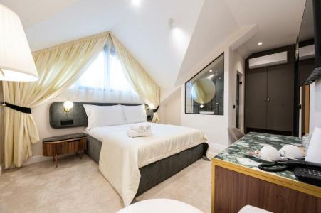 Bohemian Garni - Skadarlija - 72