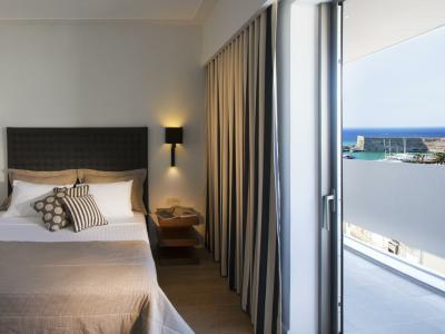 Aquila Atlantis - 64