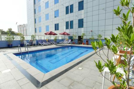 Omega Dubai - 33