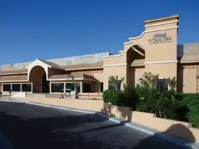 Coral Sea Aqua Club Resort - 12