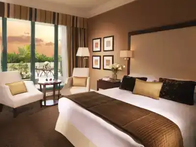 Mövenpick Grand Al Bustan Dubai - 2