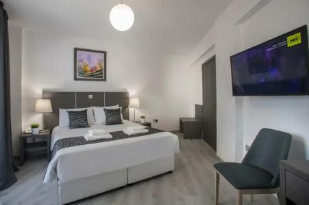 Blazer Residence - 56