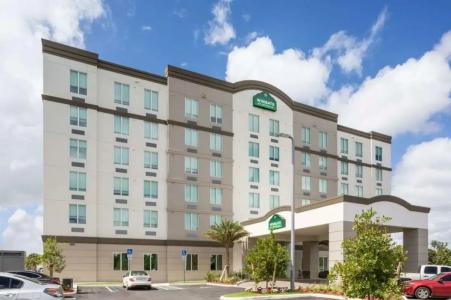 Wingate by Wyndham Miami Airport - 17