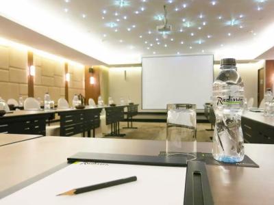 Radisson Suites Bangkok Sukhumvit - SHA Extra Plus - 76