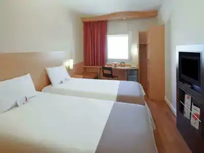 ibis Adana - 3