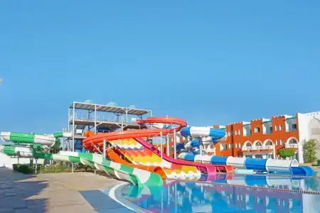 Sunrise Garden Beach Resort - 43