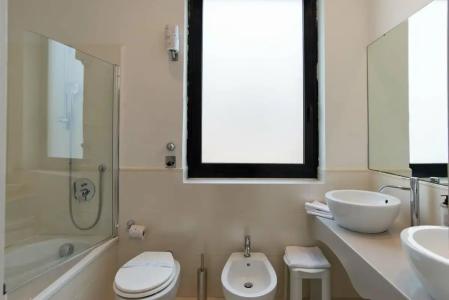 Machiavelli Palace - 80