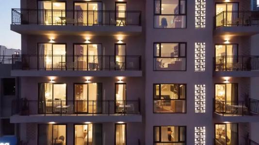 Legacy Gastro Suites - 14