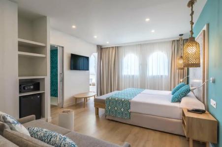 Occidental Torremolinos Playa - 70