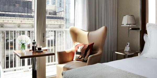 Mondrian Park Avenue - 80