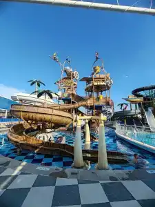 Crystal Admiral Resort Suites & Spa - Ultimate All Inclusive - 2