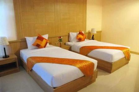 Metro Point Bangkok - 56