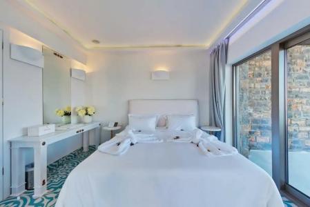 Royal Marmin Bay Boutique & Art - 86