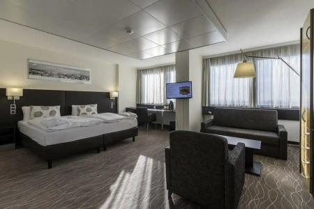 Park Inn by Radisson Berlin Alexanderplatz - 83