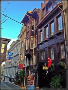 Naz Wooden House Inn - 57