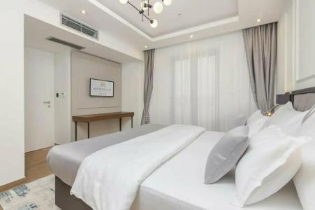 Boutique Momentum by Aycon - 64