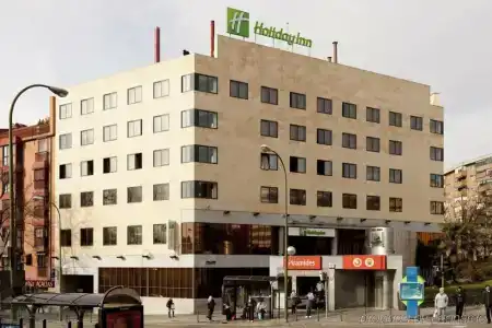 Rafaelhoteles Piramides - 8