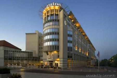 Sheraton Grand Warsaw - 43