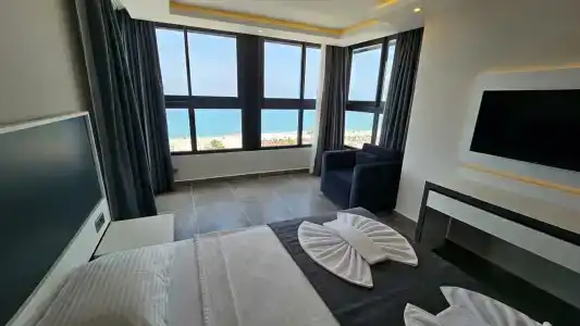 Kaila Krizantem - 10