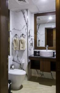 Howard Johnson Bur Dubai - 67