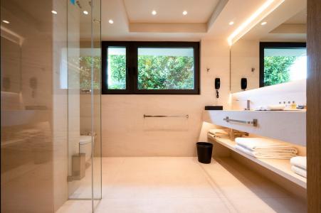 Somewhere Vouliagmeni - 88